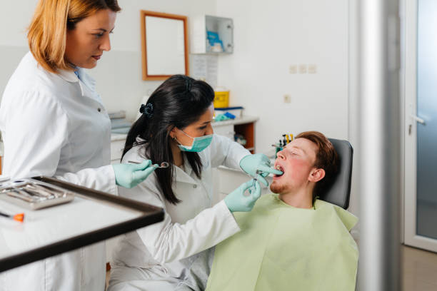 Best Emergency Tooth Extraction in Ball, LA